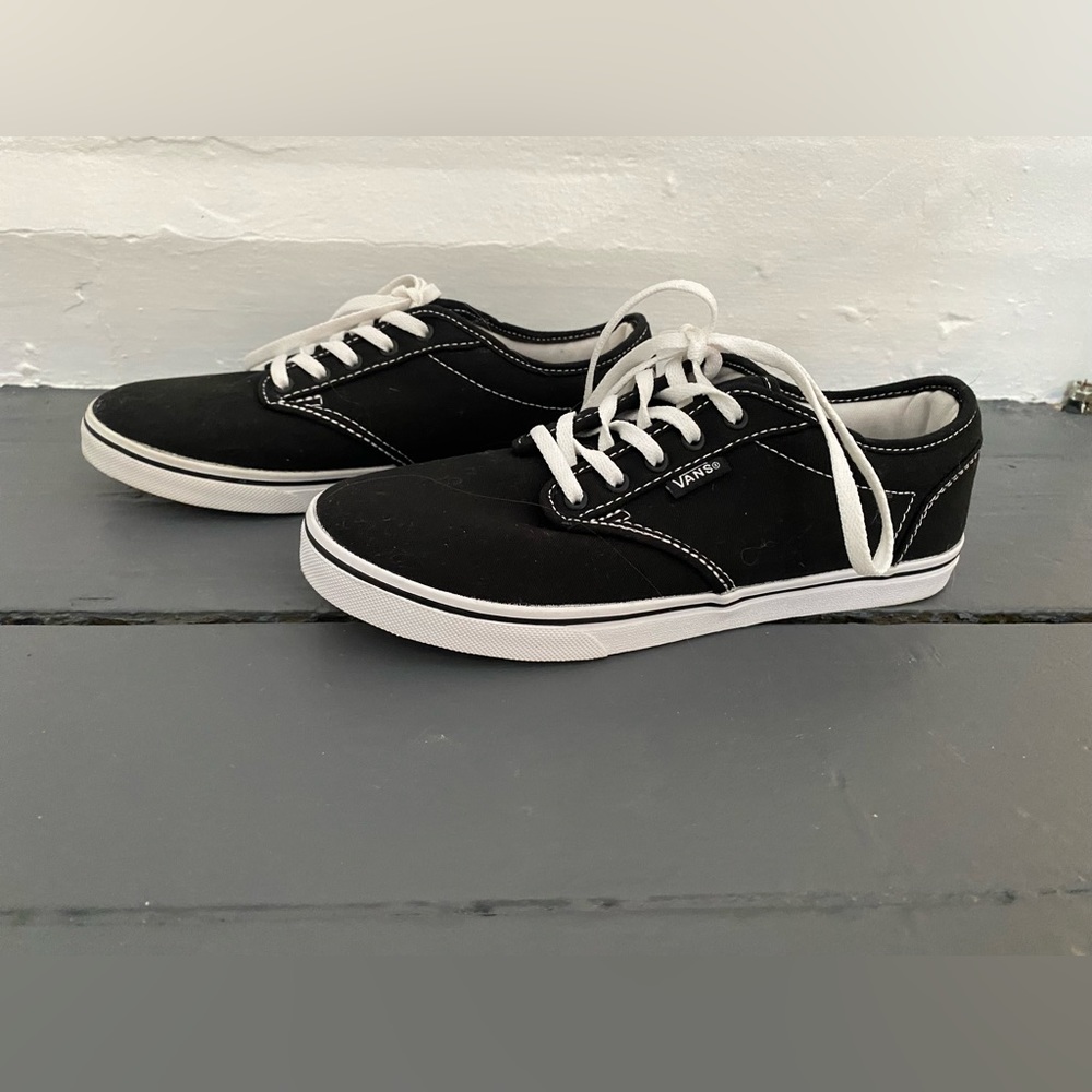 Vans women black sneaker